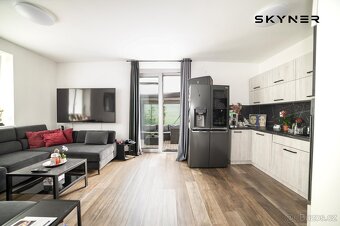 Exkluzivní pronájem novostavby RD 4+kk se zahradou a garáží, - 4