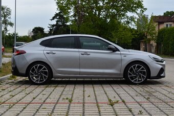 Hyundai I30 Fastback 1.5TGDi 117kw N-line/29tkm/2022/ČR1.maj - 4