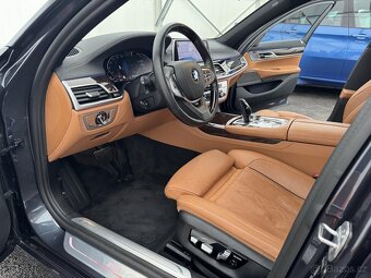 BMW Řada 7, 750i 4x4 1-MAJ DPH Výbava - 4