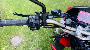 Honda FMX650 - 4
