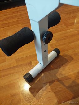 Posilovací lavice - 4