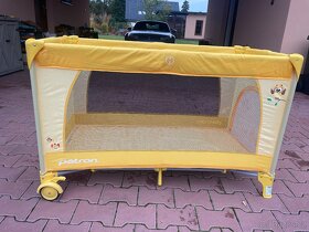 Skládací dětská postýlka s matrací - 4