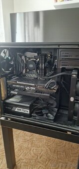 Starší herní PC - 4