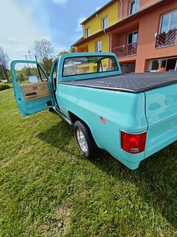 Prodám Chevrolet C 10 - 4