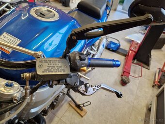 Suzuki SV 1000 - 4