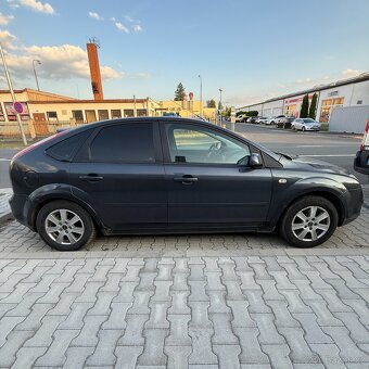 Ford Focus mk2, 1.6, 74 kW, na opravu nebo náhradní díly - 4