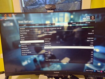 Herní počítač Asus 32G Ram Radeon R7 2G za symbolickou cenu - 4