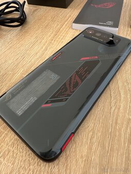 ASUS ROG Phone 6 12 GB | 256 GB Phantom Black - 4