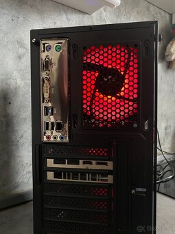 HERNÍ PC | RTX 2060 SUPER | i5-8500 | 16GB RAM | SSD - 4