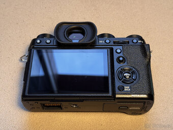 Fujifilm X-T2 - nefunkční displej - 4