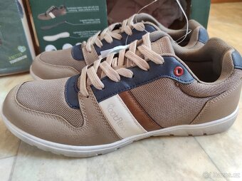 2x nové chlapecké tenisky vel. 41 - 4