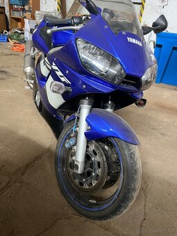 Yamaha r6 - 4