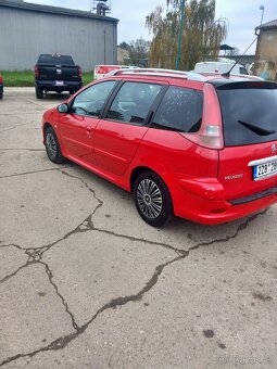 Peugeot 206 SW 1.4i-55kw,rok 2006,klima - 4
