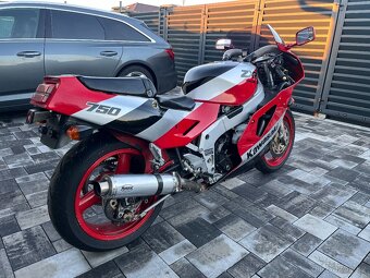 Kawasaki ZXR 750 H - 4