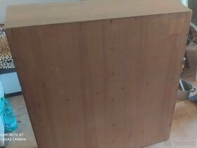 Dřevěná skříň - 4