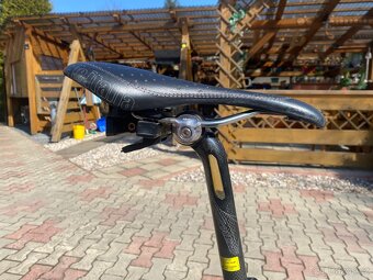 Karbonové Specialized Roubaix - 4