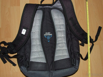 DEUTER batoh pěkný + běžecká ledvinka zánovní - 4