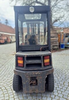 Pronájem VZV Desta DVHM3522 - 4