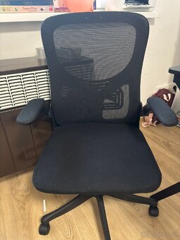 Prodám PC sestavu. 11400 - 4