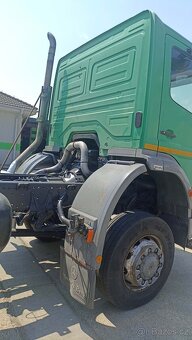 Predám Mercedes-Benz AXOR 1823 E3 4x4 podvozok - 4