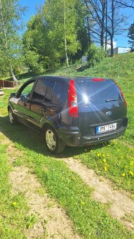Ford Fusion - 4