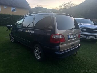 Ford Galaxy - 4