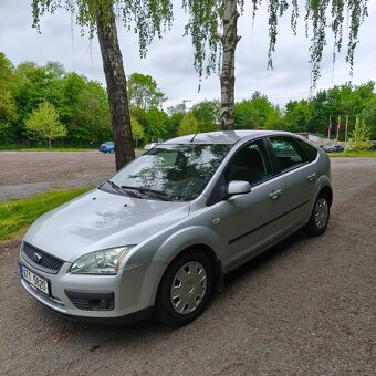 Ford Focus 1.6 74kw,poctivych 171tkm,klima - 4