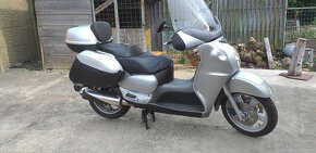aprilia scarabeo 500 - 4