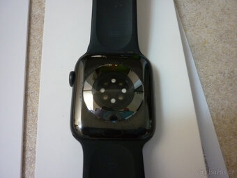 Apple Watch 6 - 44mm - 4
