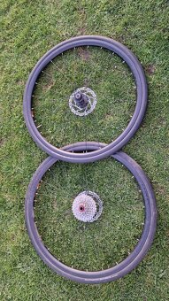 Silniční kolo Trek - 4