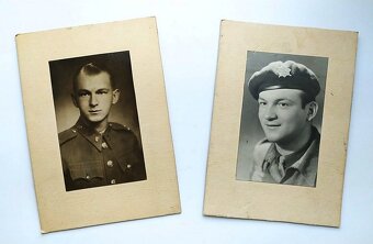 2x fotka voják Hraničář + Čs. obrněná brigáda ve VB - 4
