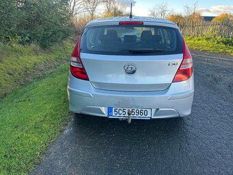 Hyundai i30 1,4i 80kW - rok 2011 - TOP STAV - Nová STK -ČR - 4