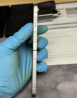 Zánovný Samsung Galaxy Z Flip6 12GB/512GB - záruka - 4