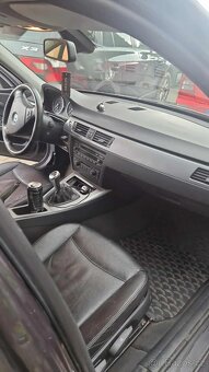 BMW E90 320D M47 - 4