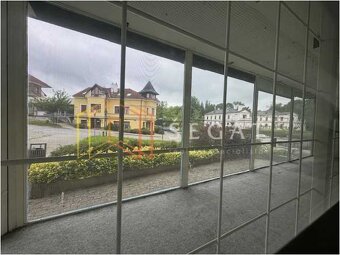 Pronájem komerčních prostor v centru Slavičína - 4