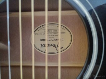 Fender CD-60 Dreadnought V3 DS, Black with Case - 4