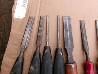 staré dláta narex - 4