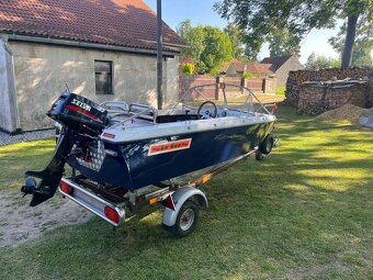 Motorový člun - 4