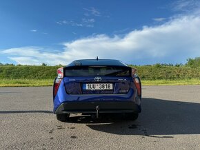 Toyota Prius 2016 1.8 hybrid, tažné,serviska, nízký nájezd - 4