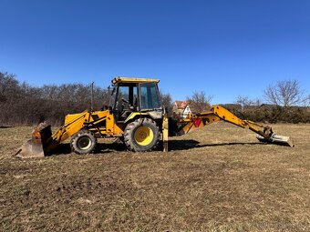 Traktorbagr JCB 3D - 4