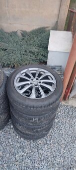 19" Hyundai Tuscon 235/50 R19 TPMS - 4