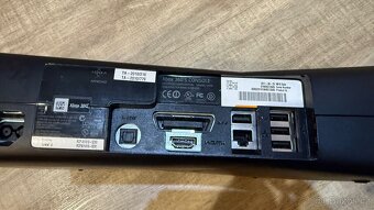 Xbox 360 S - 4