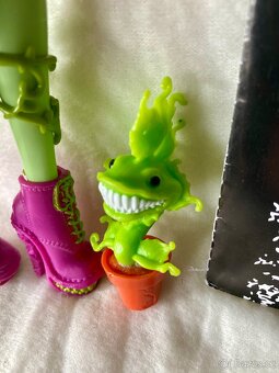 Monster High Venus McFlytrap - 4
