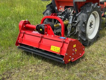 Kladívkový mulčovač za traktor EFGC - 4
