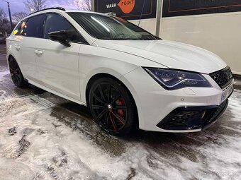 Seat Leon Cupra 300 Performance - 4