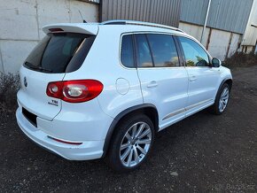 VW Tiguan R-Line 4motion 1. majitel - 4