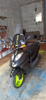 Scooter DAELIM 125 NS III - 4