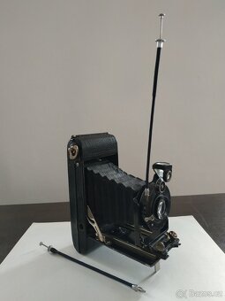 Legendární fotoaparát ICA Icarette – sběratelský skvost - 4