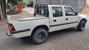 Opel Campo 2,5TD Isuzu 4x4 s redukcí - 4