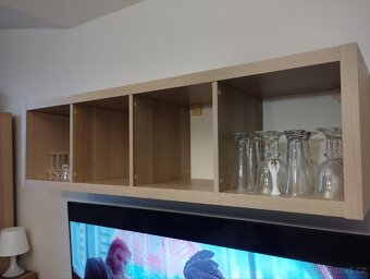 Nástěnná police IKEA - 4